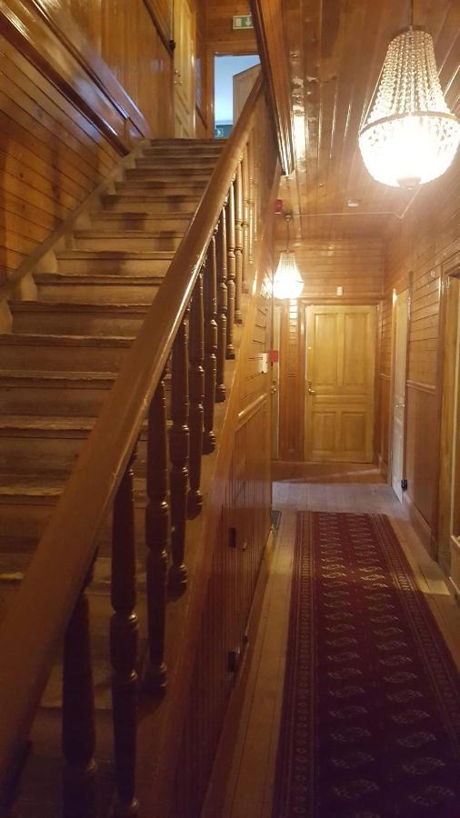 Хостел Romme Logi Бурленге Экстерьер фото